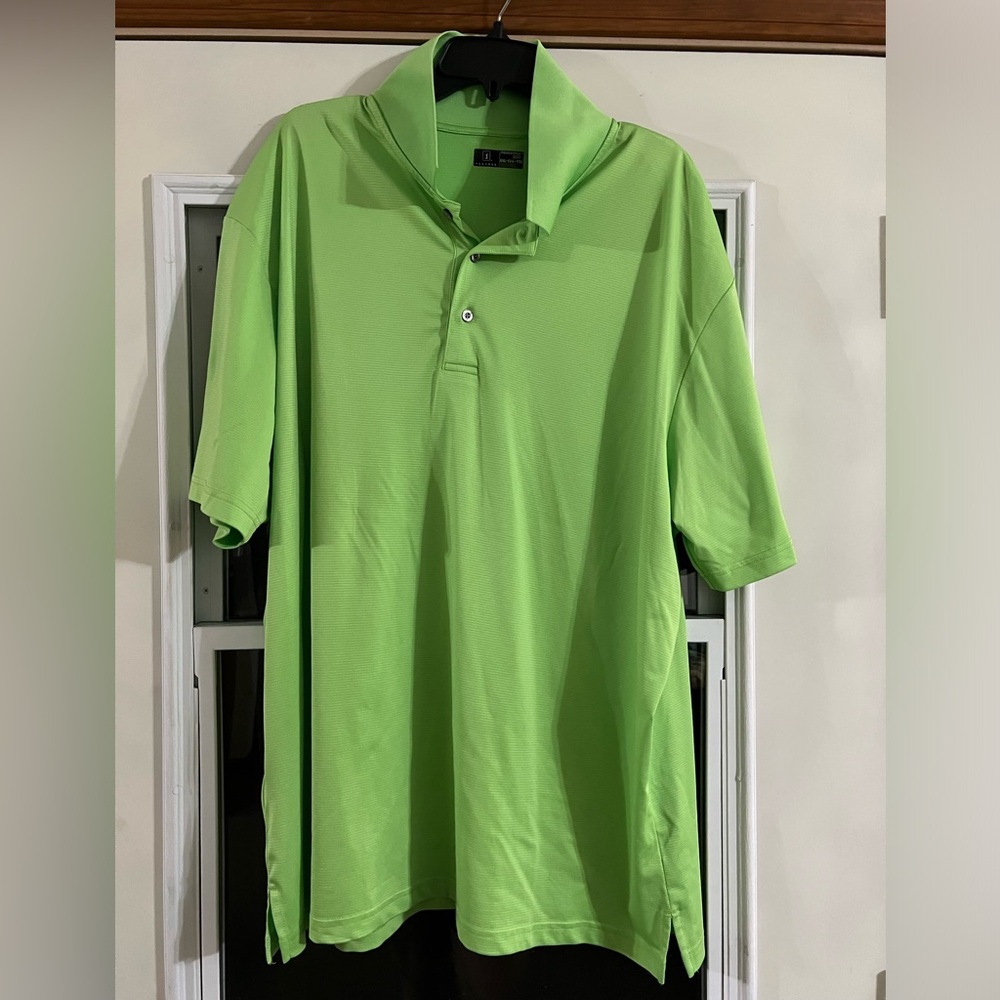 PGA Tour Men’s MotionFlex Polo